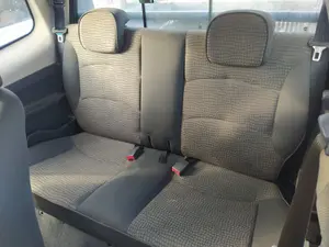 Foto de ASIENTOS TRASERO DERECHO FIAT STRADA (278) 1.7 Turbodiesel (69 CV / 51 KW)
