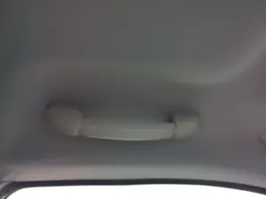 Foto de ASIDERO TECHO DELANTERO IZQUIERDO CITROEN C8 2.0 HDi CAT (RHK / DW10UTED4) (120 CV / 88 KW) referencia 9128AX
