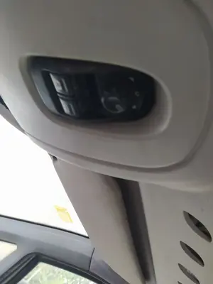 Foto de MANDO RETROVISOR PEUGEOT EXPERT FURGÓN COMFORT (1995) 2.0 HDi (109 CV / 80 KW)