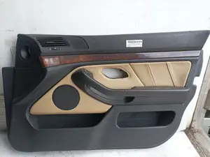 Foto de GUARNECIDO PUERTA DELANTERA DERECHA BMW SERIE 5 BERLINA (E39) referencia BMW8212806