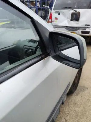 Foto de RETROVISOR DERECHO OPEL ASTRA G BERLINA 1.7 16V DTI CAT (Y 17 DT / LR6) (75 CV / 55 KW) foto 3