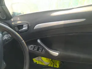 Foto de MANDO ELEVALUNAS DELANTERO DERECHO FORD MONDEO BERLINA (CA2) 2.0 TDCi CAT (131 CV / 96 KW)