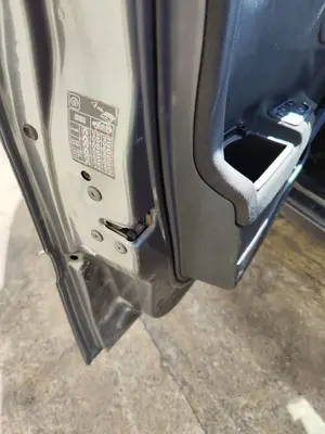 Foto de CERRADURA PUERTA DELANTERA IZQUIERDA RENAULT MEGANE II BERLINA 5P 1.5 dCi Diesel (101 CV / 74 KW) referencia 8200027776