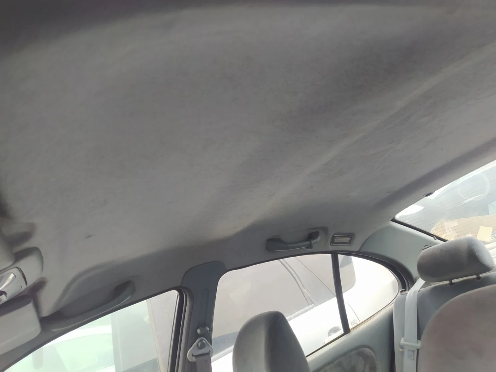 Foto de ASIDERO TECHO TRASERO DERECHO RENAULT MEGANE I CLASSIC (LA0) 2.0 CAT (114 CV / 84 KW) referencia 7700836145
