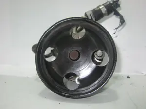 Foto de BOMBA SERVODIRECCION FORD FIESTA (CBK) 1.4 TDCi CAT (68 CV / 50 KW) referencia 256C3A696