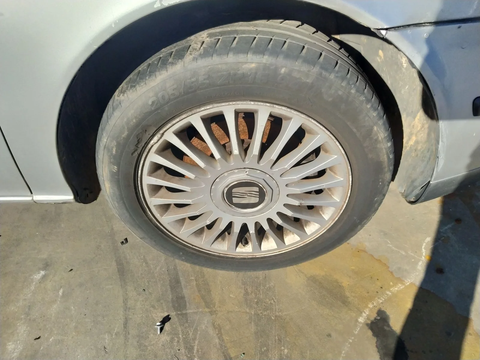 Foto de PASO RUEDA DELANTERO DERECHO SEAT TOLEDO (1M2) 1.9 TDI (110 CV / 81 KW) referencia 1M0809962F