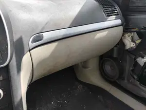 Foto de GUANTERA SAAB 9-3 BERLINA 1.9 TiD CAT (150 CV / 110 KW)