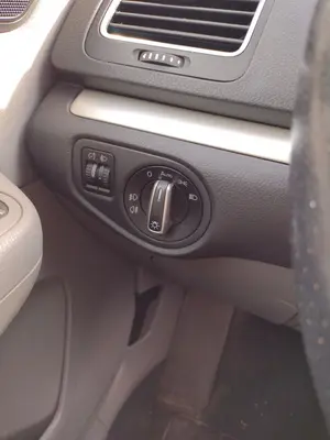 Foto de MANDO LUCES SEAT ALHAMBRA (710) 2.0 TDI (140 CV / 103 KW) referencia 5K0953502S FKZ