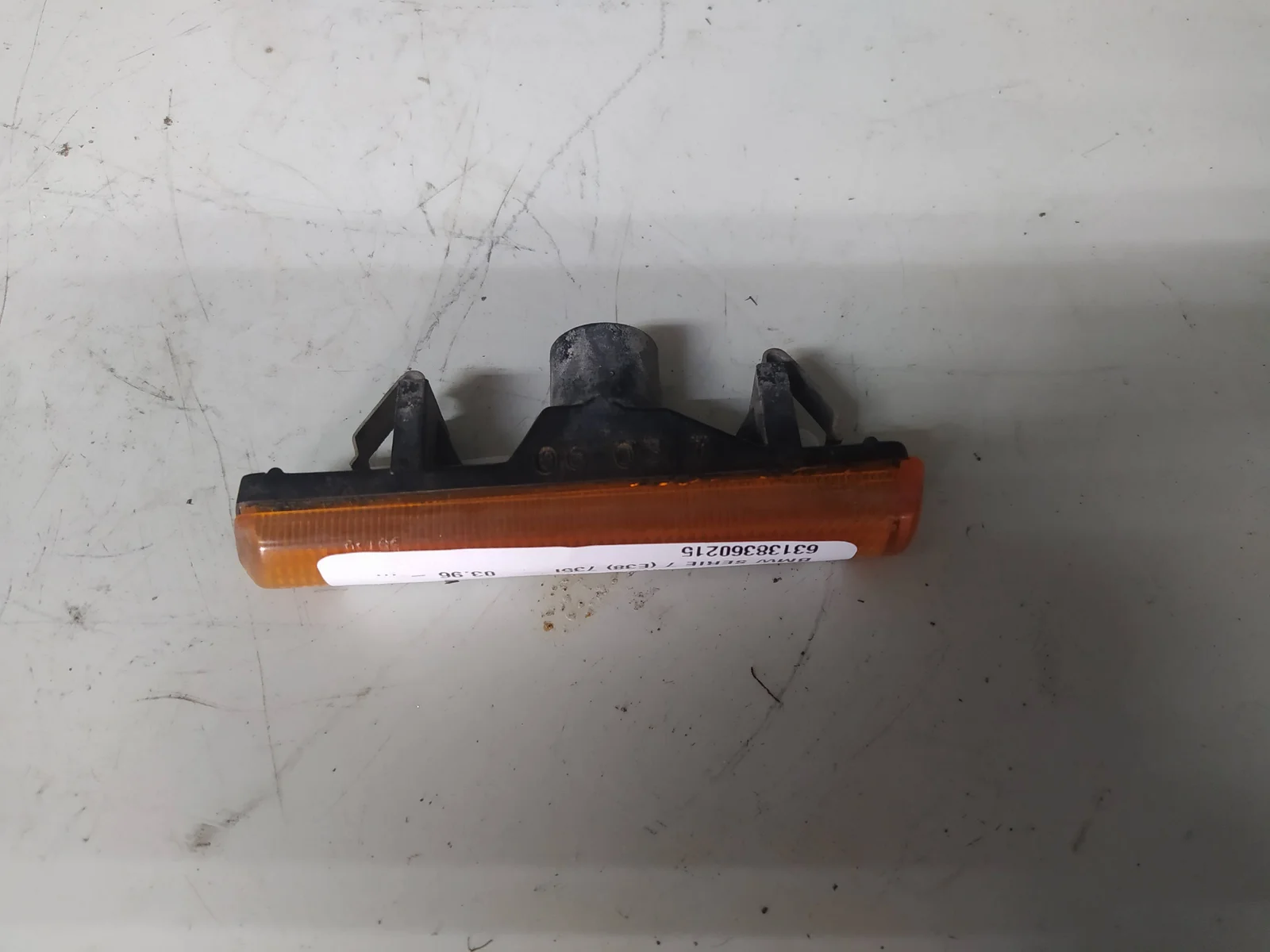 Foto de PILOTO LATERAL IZQUIERDO BMW SERIE 7 (E38) 3.5 V8 32V CAT (235 CV / 173 KW) referencia 63138360215