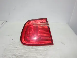 Foto de PILOTO TRASERO IZQUIERDO INTERIOR SEAT IBIZA (6K1) 1.4  (60 CV / 44 KW) referencia 6K6945091C
