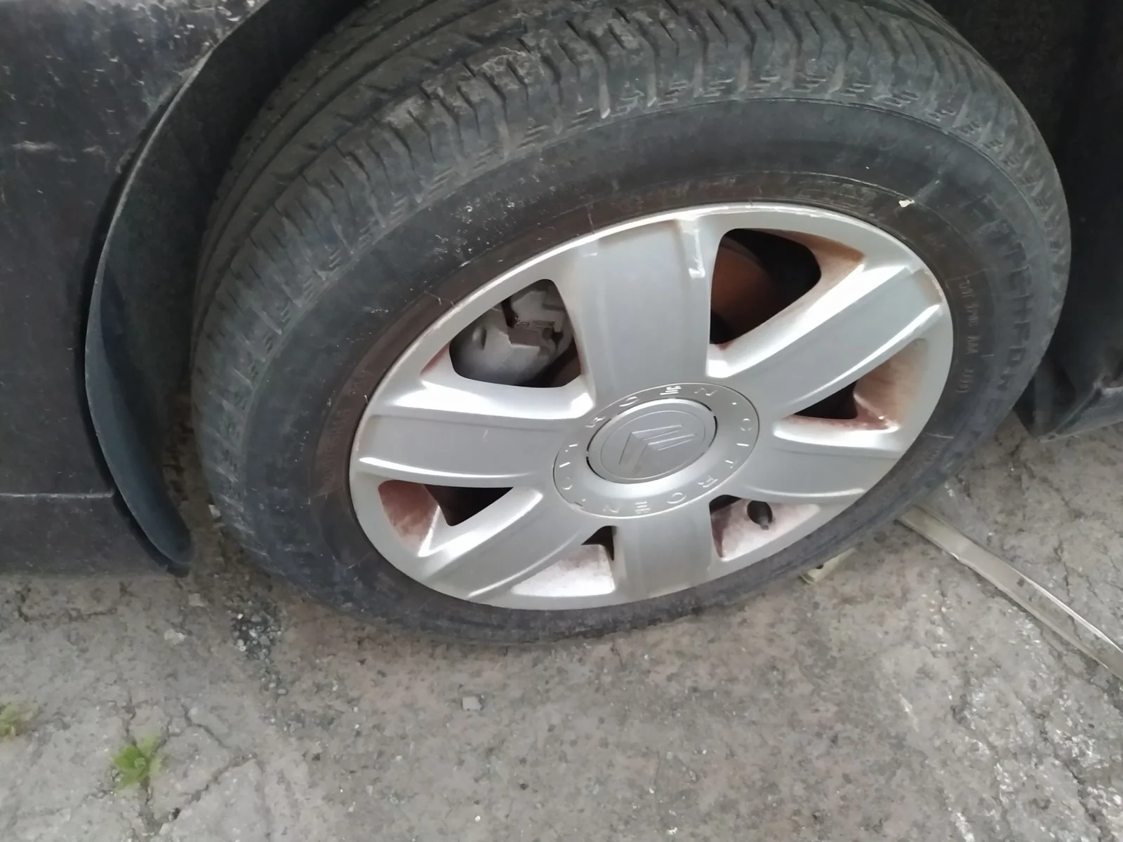 Foto de PASO RUEDA DELANTERO IZQUIERDO CITROEN C4 COUPE 1.6 16V CAT (NFU / TU5JP4) (109 CV / 80 KW) referencia 7136EW
