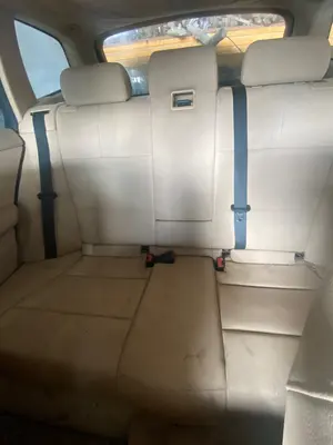 Foto de ASIENTO TRASERO MEDIO BMW SERIE X3 (E83) 2.0 Turbodiesel CAT (177 CV / 130 KW)