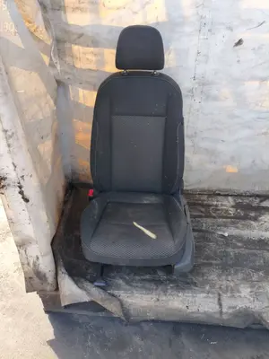 Foto de ASIENTO DELANTERO IZQUIERDO VOLKSWAGEN GOLF VII BERLINA (BQ1/BE2) 1.6 TDI (116 CV / 85 KW)