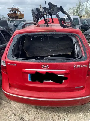 Foto de PORTON TRASERO HYUNDAI I30 (FD) 1.6 CRDi CAT (116 CV / 85 KW)