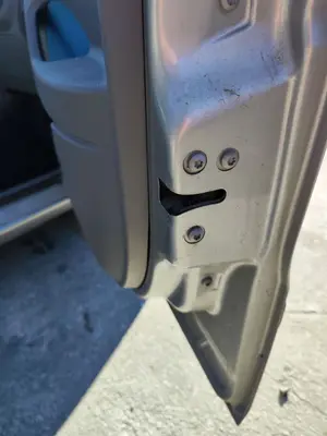 Foto de CERRADURA PUERTA DELANTERA DERECHA FIAT II PANDA (169) 1.2 CAT (60 CV / 44 KW) referencia 0051917878