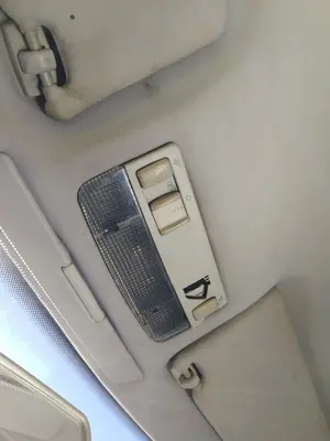 Foto de LUZ INTERIOR VOLKSWAGEN PASSAT BERLINA (3B3) 1.9 TDI (131 CV / 96 KW) referencia 3B0947105C FKZ
