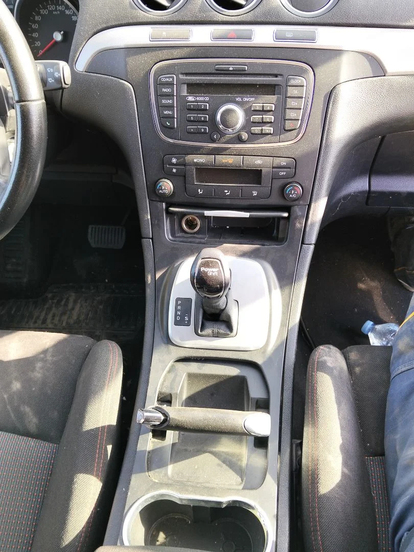 Foto de CONSOLA CENTRAL FORD S-MAX (CA1) 2.0 TDCi CAT (131 CV / 96 KW)