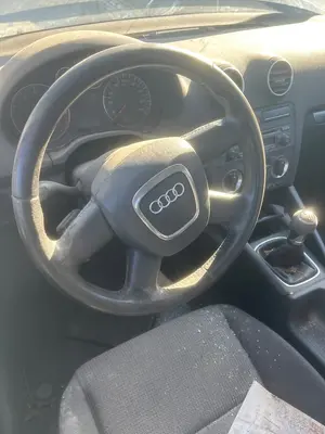 Foto de VOLANTE AUDI A3 SPORTBACK (8PA) 1.6 16V FSI (116 CV / 85 KW) referencia 8P0419091CDFKZ