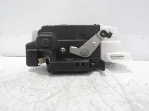 Foto de CERRADURA PUERTA TRASERA DERECHA CITROEN C5 BERLINA 3.0 V6 (207 CV / 152 KW) referencia ARD4