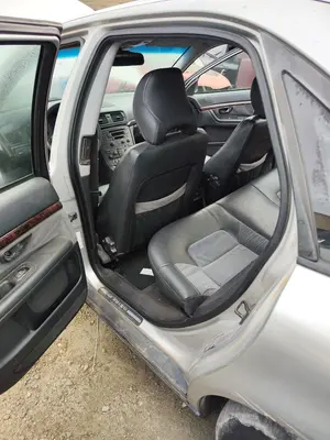 Foto de GOMAS CONTORNO PUERTA VOLVO S80 BERLINA 2.4 CAT (140 CV / 103 KW) referencia 31442727