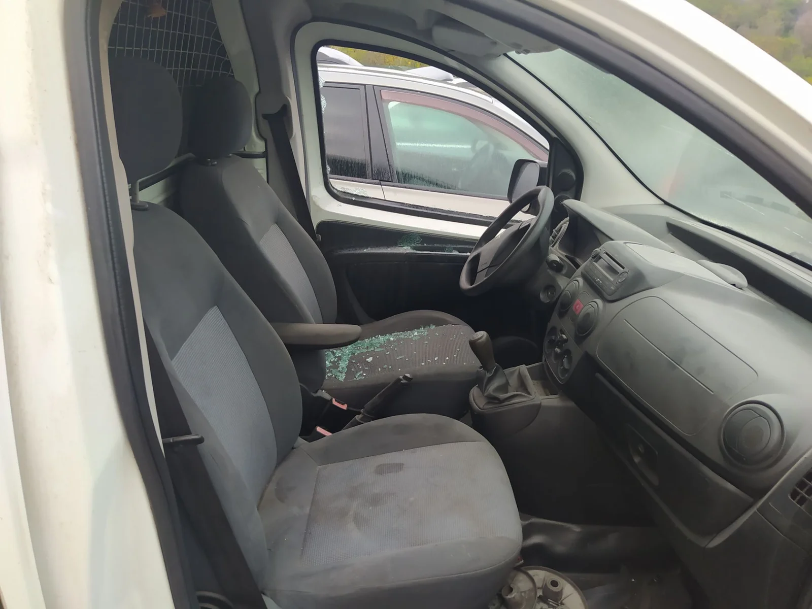 Foto de CINTURON SEGURIDAD DELANTERO DERECHO PEUGEOT BIPPER TEPEE 1.3 16V HDi FAP (75 CV / 55 KW)