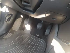 Foto de PEDAL ACELERADOR RENAULT CLIO III 1.5 dCi Diesel CAT (86 CV / 63 KW)