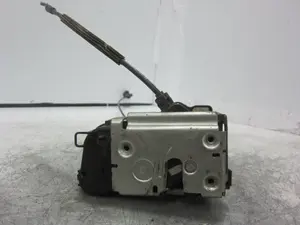 Foto de CERRADURA PUERTA TRASERA DERECHA RENAULT SCENIC III (JZ) referencia 119332 foto 1