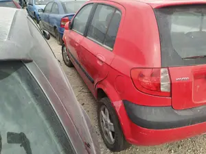 Foto de LUNA TRASERA IZQUIERDA HYUNDAI GETZ (TB) 1.5 CRDi CAT (82 CV / 60 KW) referencia 83410-1C010