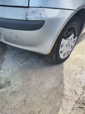 Foto de PARAGOLPES TRASERO FIAT II PUNTO (188) BERLINA 1.2 CAT (60 CV / 44 KW) referencia 0735272757