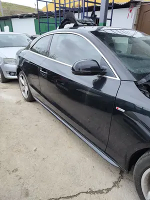 Foto de PUERTA DELANTERA DERECHA AUDI A5 COUPE (8T) 2.0 16V TDI (170 CV / 125 KW) referencia 8T0831052C