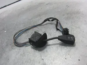 Foto de MANDO LIMPIA BMW SERIE 3 COMPACTO (E36) 1.9 CAT (105 CV / 77 KW) referencia 012006