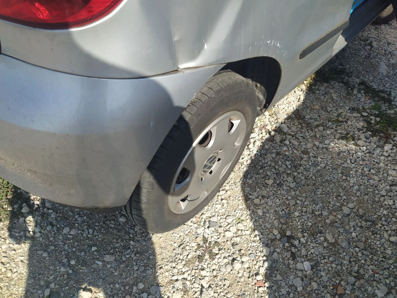 Foto de BRAZO SUSPENSION TRASERO DERECHO VOLKSWAGEN FOX (5Z1)(04.2005) 1.4 (75 CV / 55 KW)