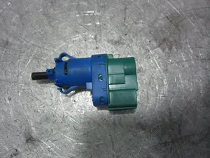 Foto de INTERRUPTOR LAND ROVER RANGE ROVER EVOQUE 2.0 Td4 CAT (150 CV / 110 KW) referencia 6W8313480AB
