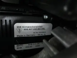 Foto de MANDO MULTIFUNCION PORSCHE MACAN (95BA) referencia 95B907042 foto 2