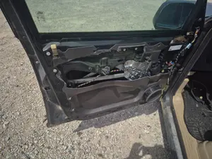 Foto de RETENEDOR PUERTA LAND ROVER RANGE ROVER (LP) 4.6 CAT (218 CV / 160 KW)