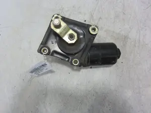 Foto de MOTOR LIMPIA DELANTERO NISSAN MICRA (K11) 1.0 16V CAT (54 CV / 40 KW) referencia 288105F202