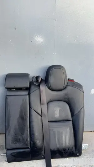 Foto de ASIENTO TRASERO MEDIO TESLA MODEL 3 eléctrico 258 kW (cont. 153 kW) (350 CV / 258 KW) referencia 1455035S3C