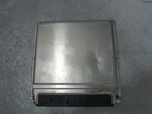 Foto de CENTRALITA MOTOR UCE MERCEDES-BENZ CLK (BM 209) CABRIO 3.2 V6 18V CAT (218 CV / 160 KW) referencia A1121535479