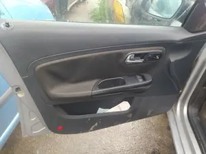 Foto de MANDO ELEVALUNAS DELANTERO IZQUIERDO SEAT CORDOBA BERLINA (6L2) 1.4 16V (101 CV / 74 KW)