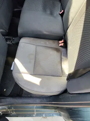 Foto de ASIENTOS TRASERO IZQUIERDO SEAT IBIZA (6L1) 1.9 TDI (101 CV / 74 KW) referencia 6L0885805AEFKZ