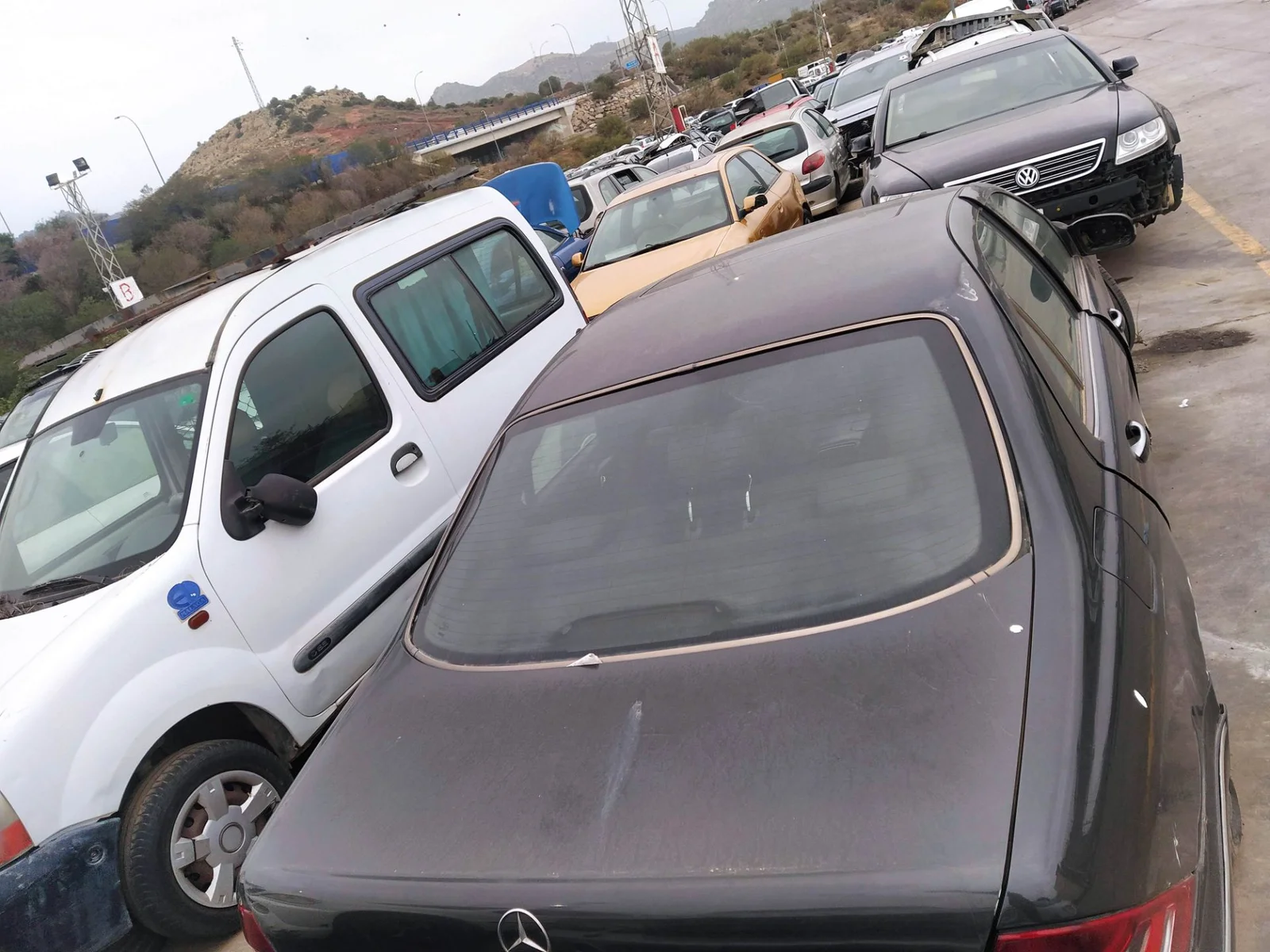 Foto de TECHO MERCEDES-BENZ CLASE S (BM 220) BERLINA 3.2 CDI CAT (197 CV / 145 KW) referencia A2206501209