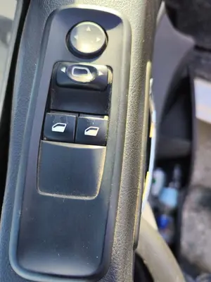 Foto de MANDO RETROVISOR CITROEN C8 2.0 HDi CAT (RHK / DW10UTED4) (120 CV / 88 KW)