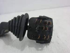 Foto de MANDO LIMPIA OPEL CORSA B 1.0 12V CAT (X 10 XE / LW3) (54 CV / 40 KW) referencia 90124931 foto 3