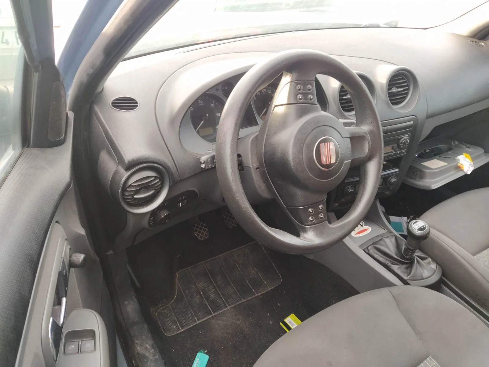 Foto de VOLANTE SEAT IBIZA (6L1) 1.9 TDI (101 CV / 74 KW) referencia 6L0419091M FKZ