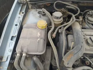 Foto de TUBO PRESION DIRECCION ASISTIDA FORD FOCUS BERLINA (CAK) 1.8 TDDI Turbodiesel CAT (90 CV / 66 KW)