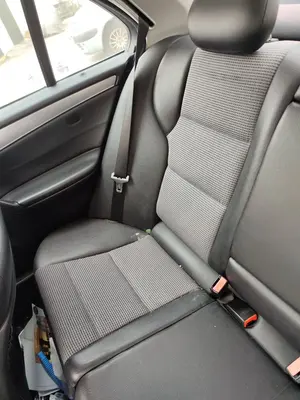 Foto de ASIENTOS TRASERO DERECHO MERCEDES-BENZ CLASE C (BM 203) BERLINA 3.0 CDI CAT (224 CV / 165 KW) referencia A2039204460 9D21