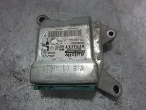Foto de CENTRALITA AIRBAG RENAULT TRAFIC III FURGÓN 1.6 dCi Diesel Energy (120 CV / 88 KW) referencia 8200469203