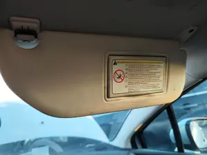Foto de PARASOL DERECHO CITROEN C4 BERLINA 1.6 16V HDi FAP (109 CV / 80 KW)