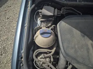 Foto de DEPOSITO EXPANSION SKODA FABIA COMBI (6Y5) 1.9 TDI (101 CV / 74 KW) referencia 6Q0121407D