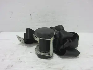 Foto de CINTURON SEGURIDAD TRASERO IZQUIERDO FORD FIESTA (CBK) 1.3 CAT (69 CV / 51 KW)